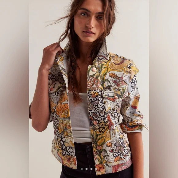 🆕👖🧥Wrangler x Lainey Wilson🧥👖Life Of Lainey Trucker Jacket - Picture 1 of 4